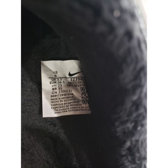 Nike Burrow SE Triple Black Slides Sandal Fur Lined Slip On Slipper House Shoes - Picture 5 of 8